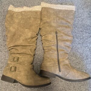 Tan Boots, size 7.5 wide